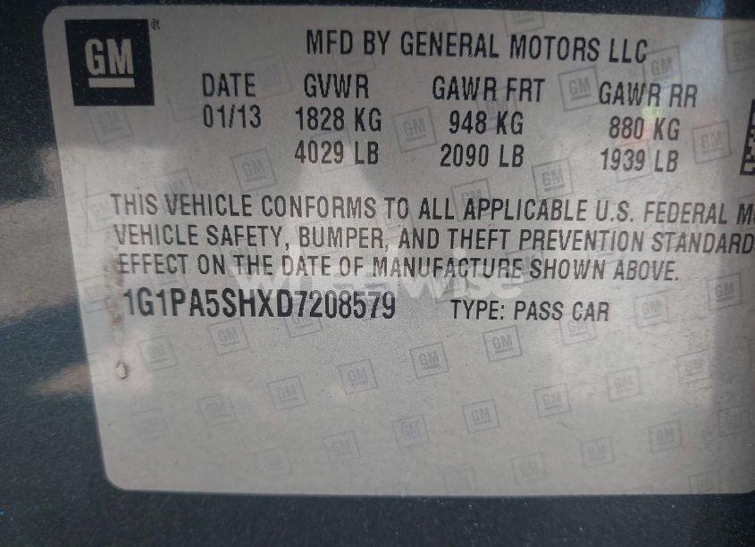 Photo 9 of 2013 Chevrolet Cruze LS AUTO (VIN 1G1PA5SHXD7208579)