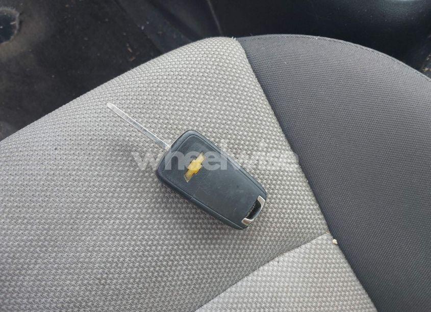 Photo 11 of 2013 Chevrolet Cruze LS AUTO (VIN 1G1PA5SHXD7210400)