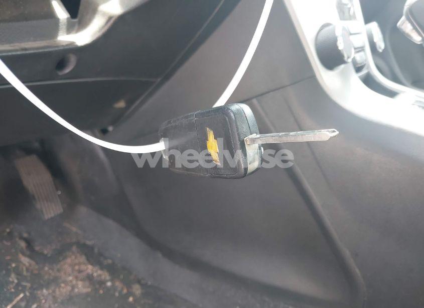 Photo 12 of 2013 Chevrolet Cruze LS AUTO (VIN 1G1PA5SHXD7210400)