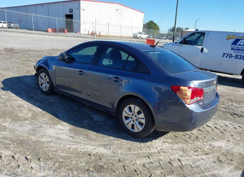 Photo 3 of 2013 Chevrolet Cruze LS AUTO (VIN 1G1PA5SHXD7217766)