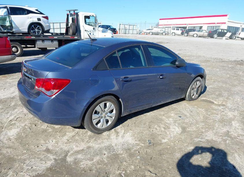 Photo 4 of 2013 Chevrolet Cruze LS AUTO (VIN 1G1PA5SHXD7217766)