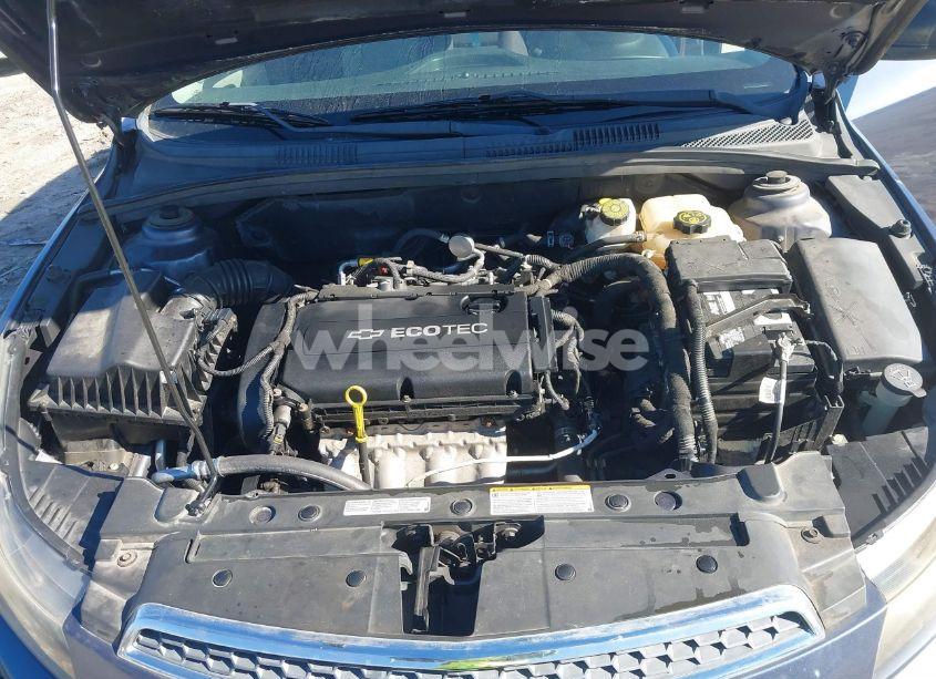 Photo 10 of 2013 Chevrolet Cruze LS AUTO (VIN 1G1PA5SHXD7270029)