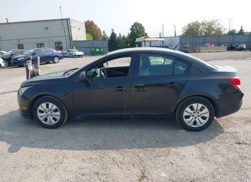Photo 14 of 2013 Chevrolet Cruze LS AUTO (VIN 1G1PA5SHXD7310402)