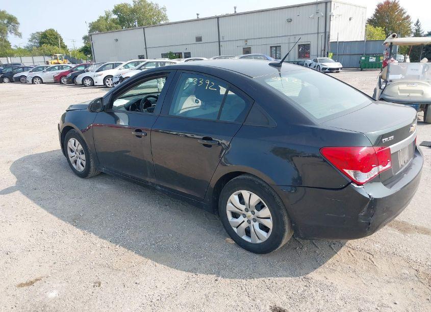Photo 3 of 2013 Chevrolet Cruze LS AUTO (VIN 1G1PA5SHXD7310402)