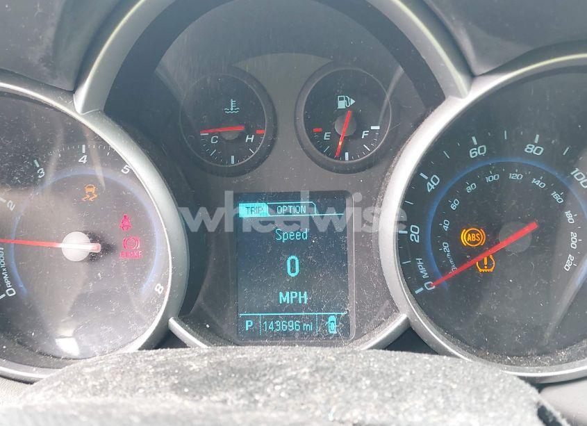 Photo 7 of 2013 Chevrolet Cruze LS AUTO (VIN 1G1PA5SHXD7311680)