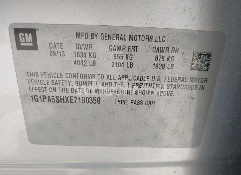 Photo 9 of 2014 Chevrolet Cruze LS AUTO (VIN 1G1PA5SHXE7190358)