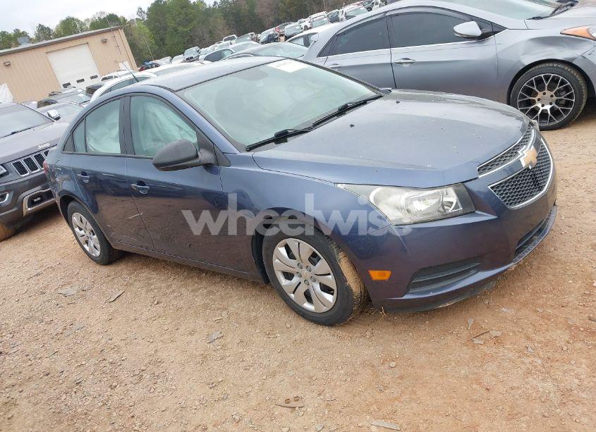 2014 Chevrolet Cruze LS AUTO (VIN 1G1PA5SHXE7190912) main photo