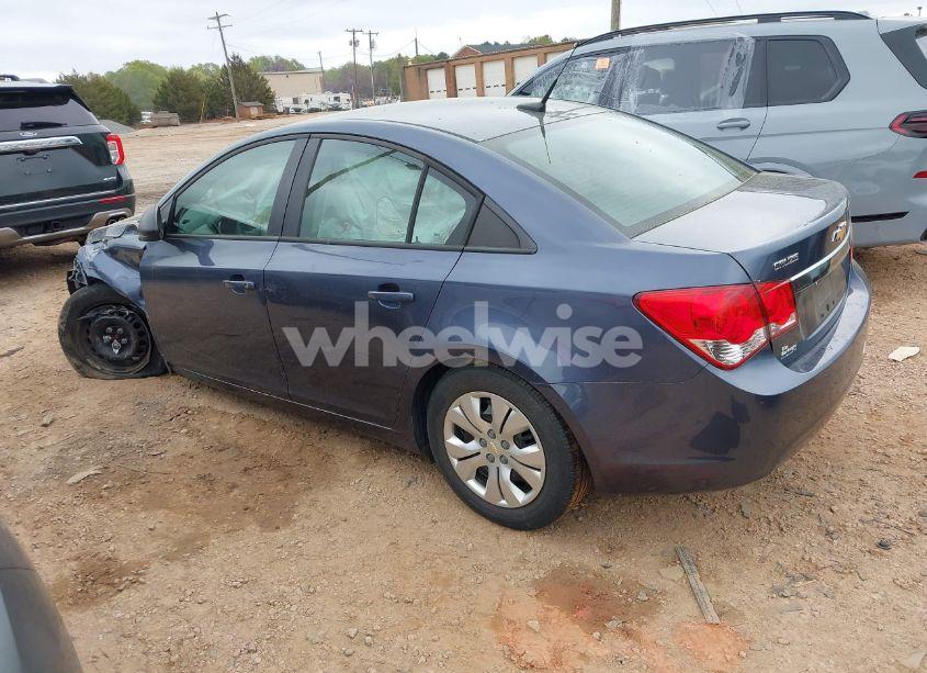 Photo 3 of 2014 Chevrolet Cruze LS AUTO (VIN 1G1PA5SHXE7190912)
