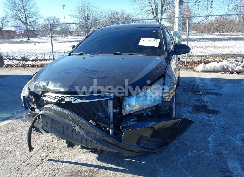 Photo 6 of 2014 Chevrolet Cruze LS AUTO (VIN 1G1PA5SHXE7231703)