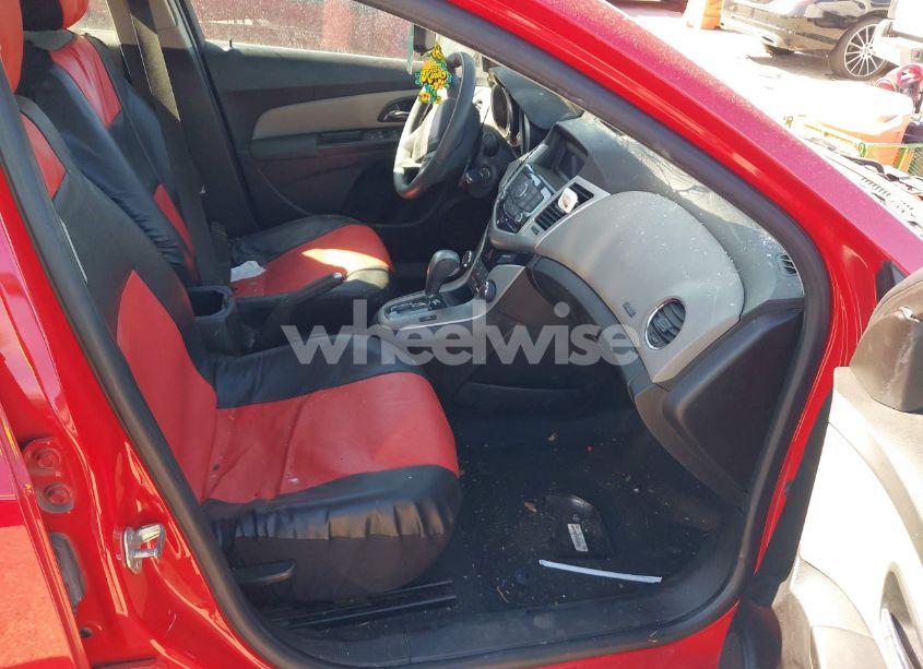 Photo 5 of 2014 Chevrolet Cruze LS AUTO (VIN 1G1PA5SHXE7253930)