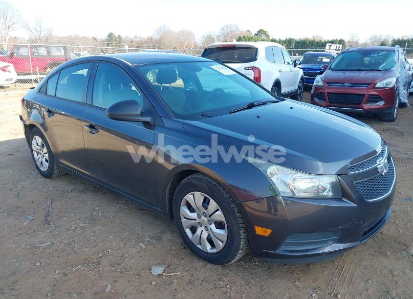 2014 Chevrolet Cruze LS AUTO (VIN 1G1PA5SHXE7336368) main photo