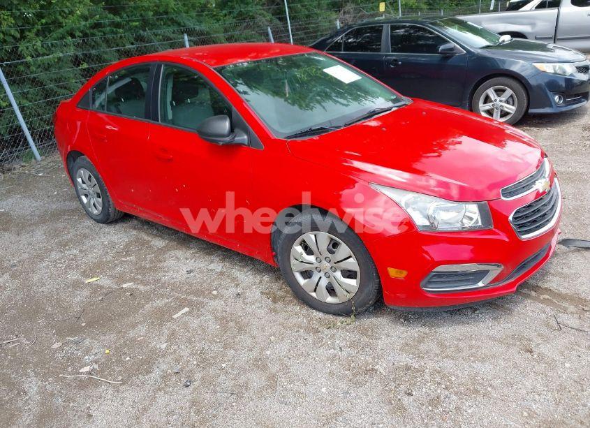 2015 Chevrolet Cruze LS AUTO (VIN 1G1PA5SHXF7112471) main photo