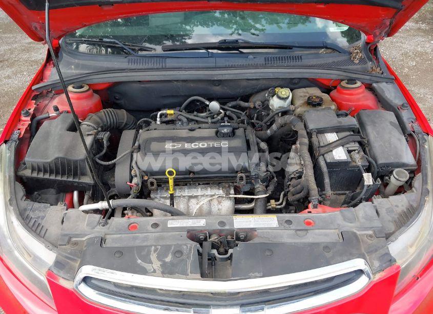 Photo 10 of 2015 Chevrolet Cruze LS AUTO (VIN 1G1PA5SHXF7112471)