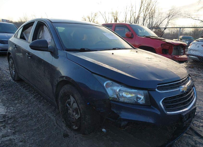 2015 Chevrolet Cruze LS AUTO (VIN 1G1PA5SHXF7130839) main photo