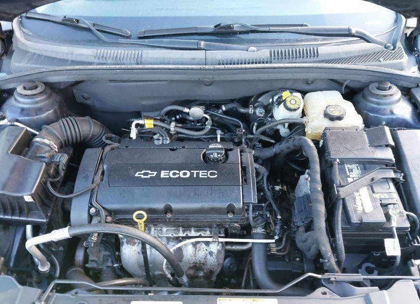 Photo 10 of 2015 Chevrolet Cruze LS AUTO (VIN 1G1PA5SHXF7130839)