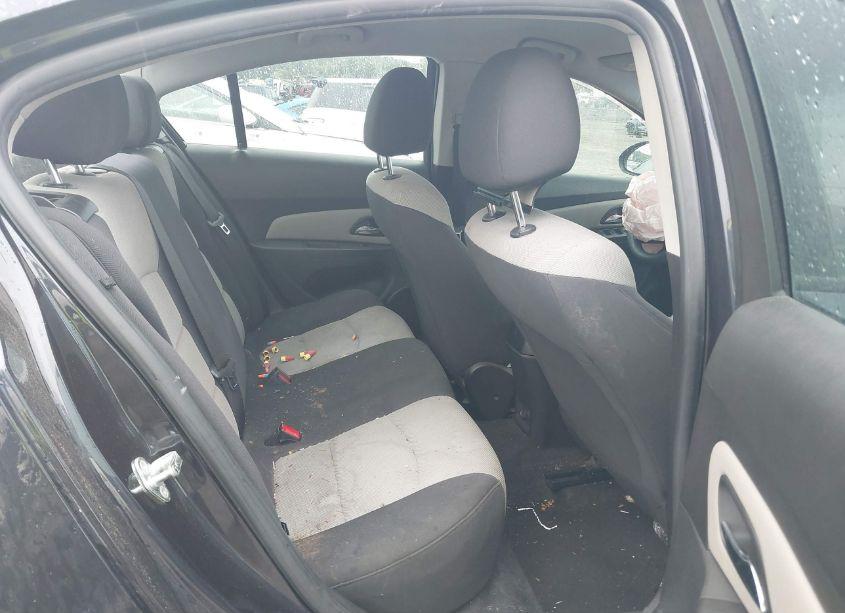 Photo 8 of 2015 Chevrolet Cruze LS AUTO (VIN 1G1PA5SHXF7193021)