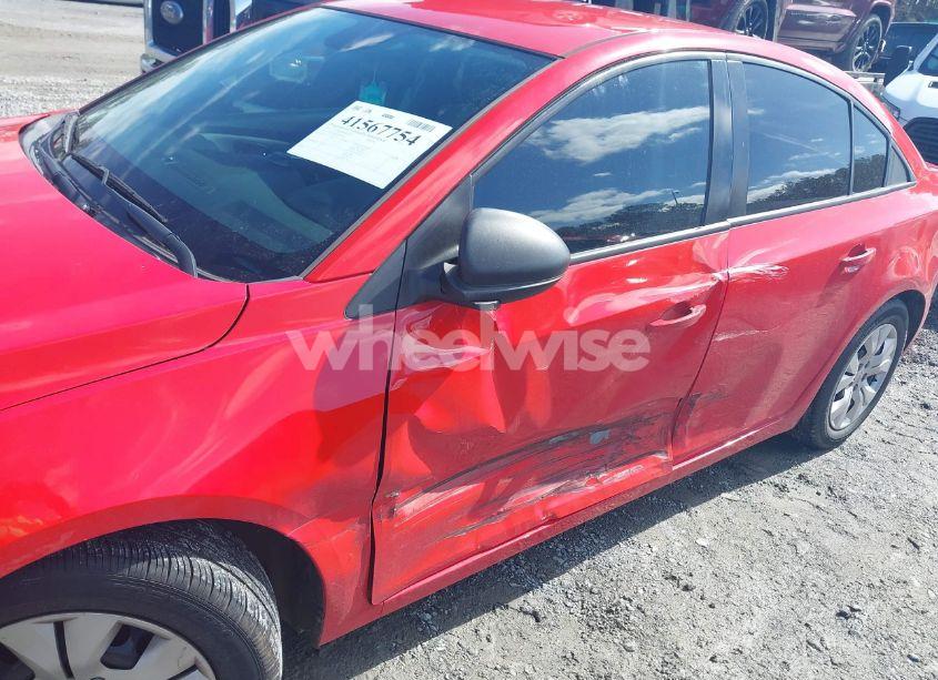 Photo 6 of 2015 Chevrolet Cruze LS AUTO (VIN 1G1PA5SHXF7195822)