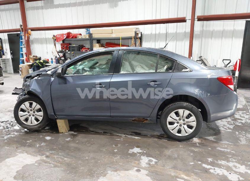 Photo 14 of 2013 Chevrolet Cruze LS MANUAL (VIN 1G1PB5SG1D7315041)