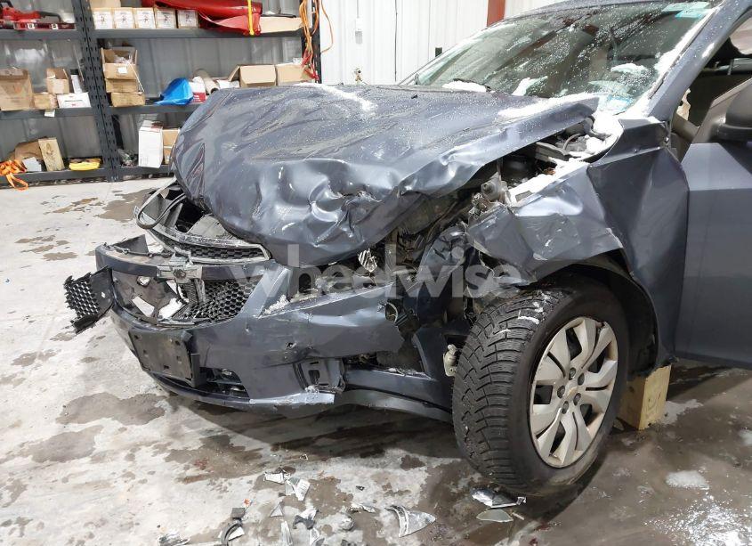 Photo 6 of 2013 Chevrolet Cruze LS MANUAL (VIN 1G1PB5SG1D7315041)