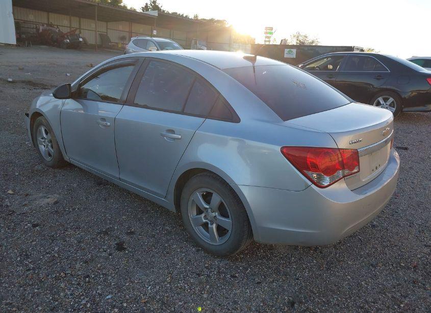 Photo 3 of 2014 Chevrolet Cruze LS MANUAL (VIN 1G1PB5SG4E7446417)