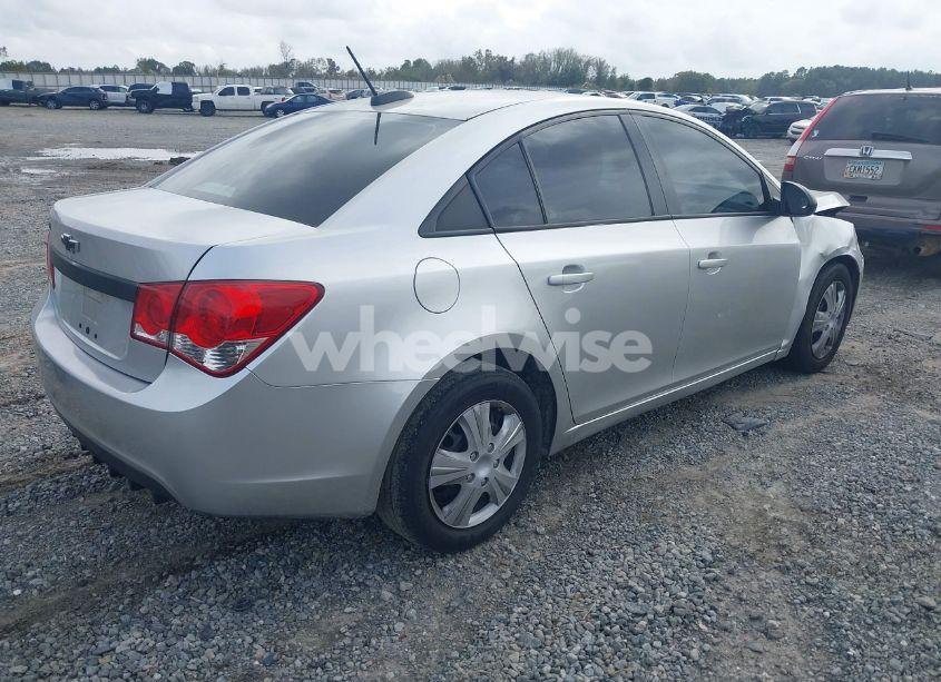 Photo 4 of 2016 Chevrolet Cruze LIMITED LS MANUAL (VIN 1G1PB5SG5G7214430)