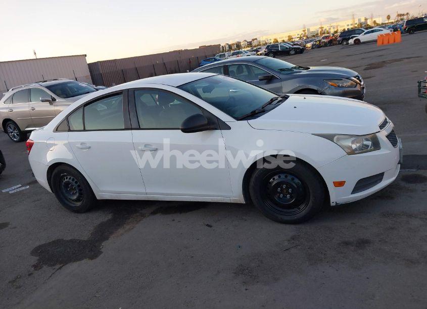 Photo 13 of 2013 Chevrolet Cruze LS MANUAL (VIN 1G1PB5SG6D7107026)