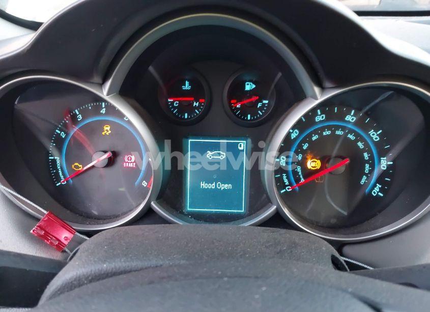 Photo 7 of 2013 Chevrolet Cruze LS MANUAL (VIN 1G1PB5SG6D7107026)