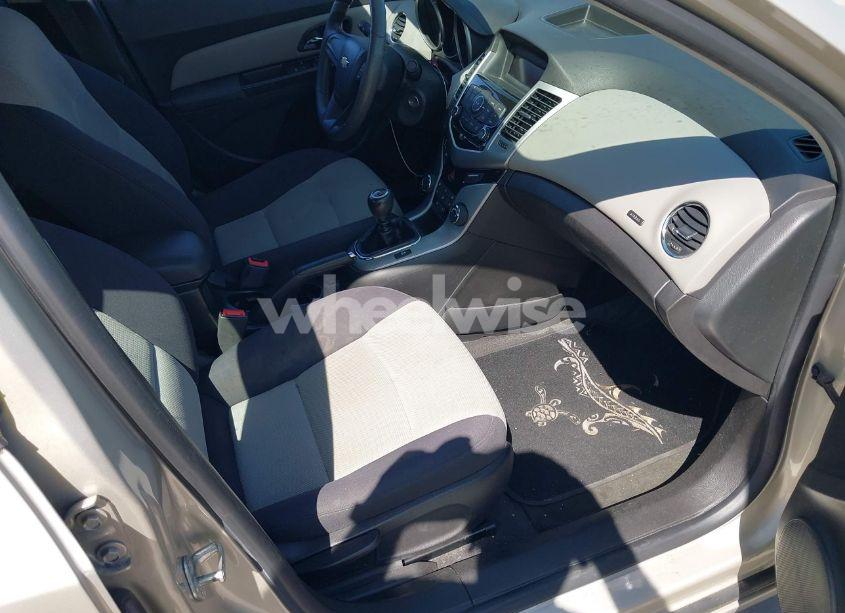 Photo 5 of 2013 Chevrolet Cruze LS MANUAL (VIN 1G1PB5SG7D7246162)