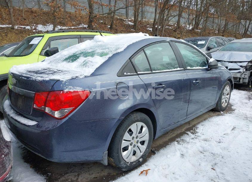 Photo 4 of 2014 Chevrolet Cruze LS MANUAL (VIN 1G1PB5SG7E7142059)