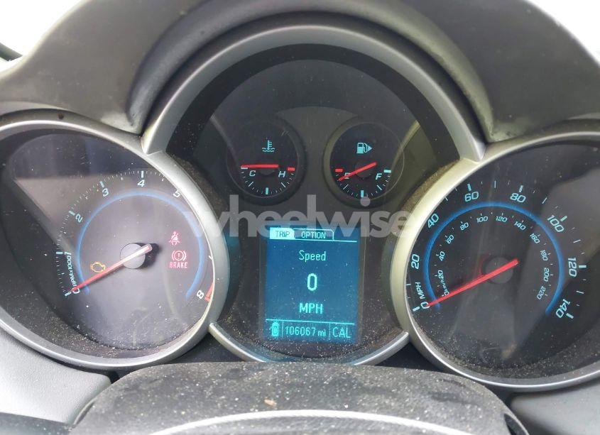 Photo 7 of 2014 Chevrolet Cruze LS MANUAL (VIN 1G1PB5SG7E7142059)