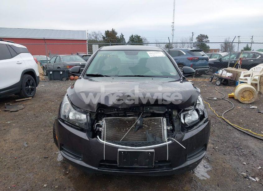 Photo 12 of 2014 Chevrolet Cruze LS MANUAL (VIN 1G1PB5SG8E7213110)