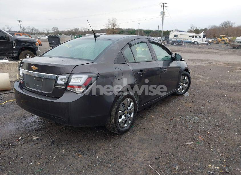 Photo 4 of 2014 Chevrolet Cruze LS MANUAL (VIN 1G1PB5SG8E7213110)