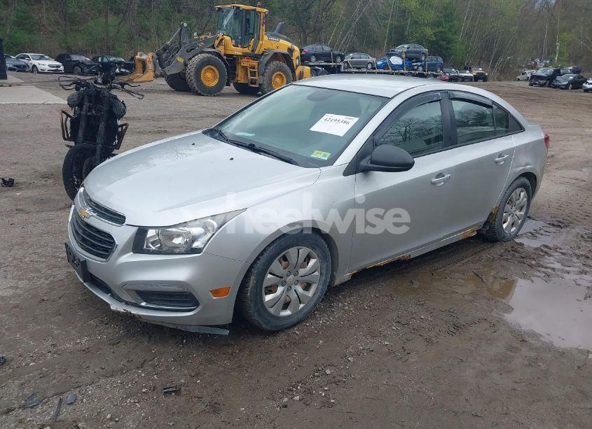 Photo 2 of 2015 Chevrolet Cruze LS MANUAL (VIN 1G1PB5SG8F7288813)