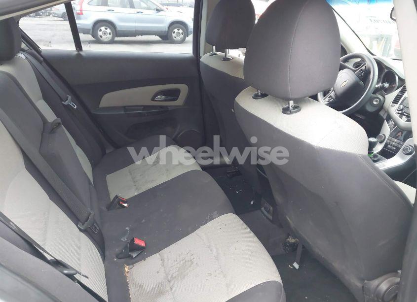 Photo 8 of 2014 Chevrolet Cruze LS MANUAL (VIN 1G1PB5SG9E7168906)