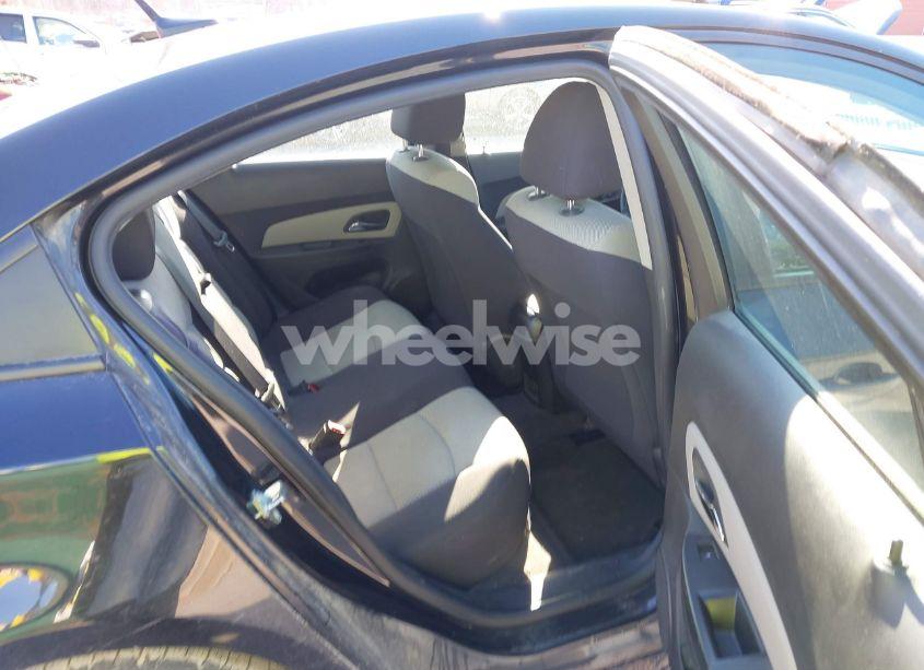 Photo 8 of 2013 Chevrolet Cruze LS MANUAL (VIN 1G1PB5SGXD7131183)