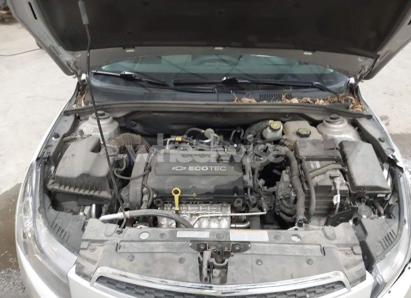 Photo 10 of 2014 Chevrolet Cruze (VIN 1G1PB5SH0E7279305)