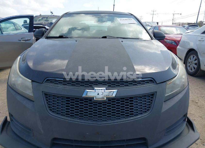 Photo 12 of 2014 Chevrolet Cruze LS MANUAL (VIN 1G1PB5SH1E7367053)