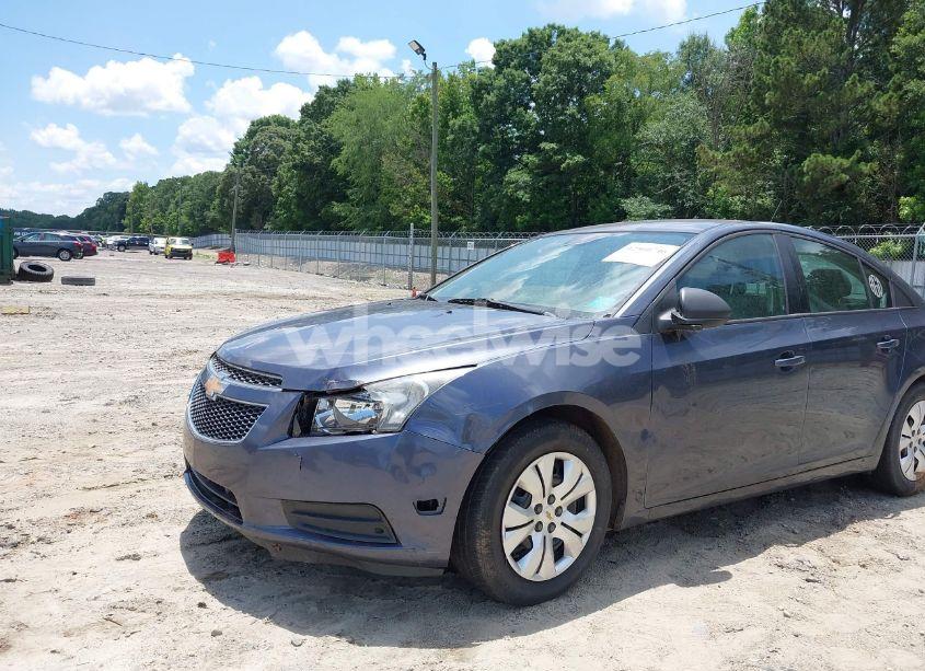 Photo 6 of 2013 Chevrolet Cruze LS MANUAL (VIN 1G1PB5SH2D7176823)