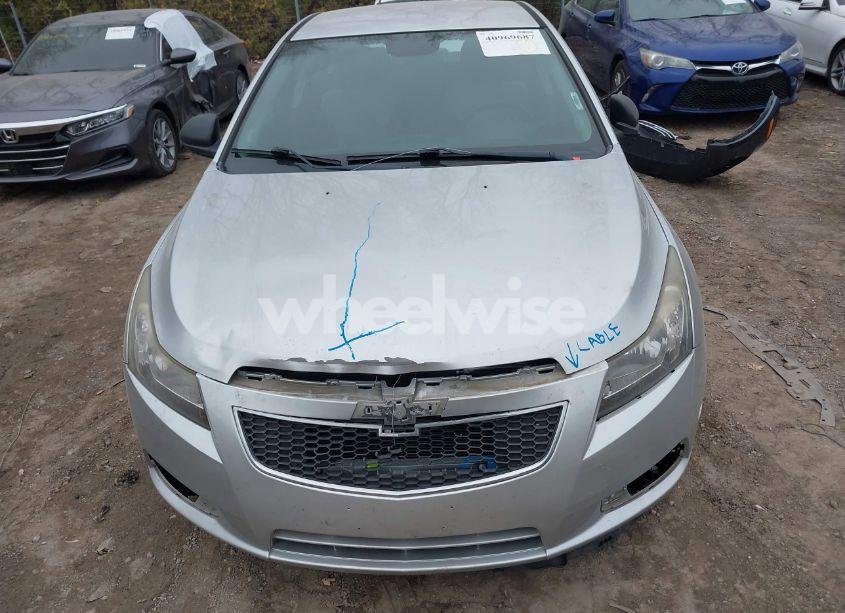 Photo 6 of 2014 Chevrolet Cruze LS MANUAL (VIN 1G1PB5SH2E7326611)