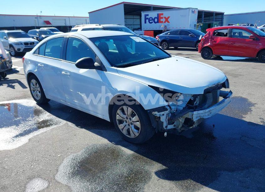2015 Chevrolet Cruze LS MANUAL (VIN 1G1PB5SH2F7291005) main photo