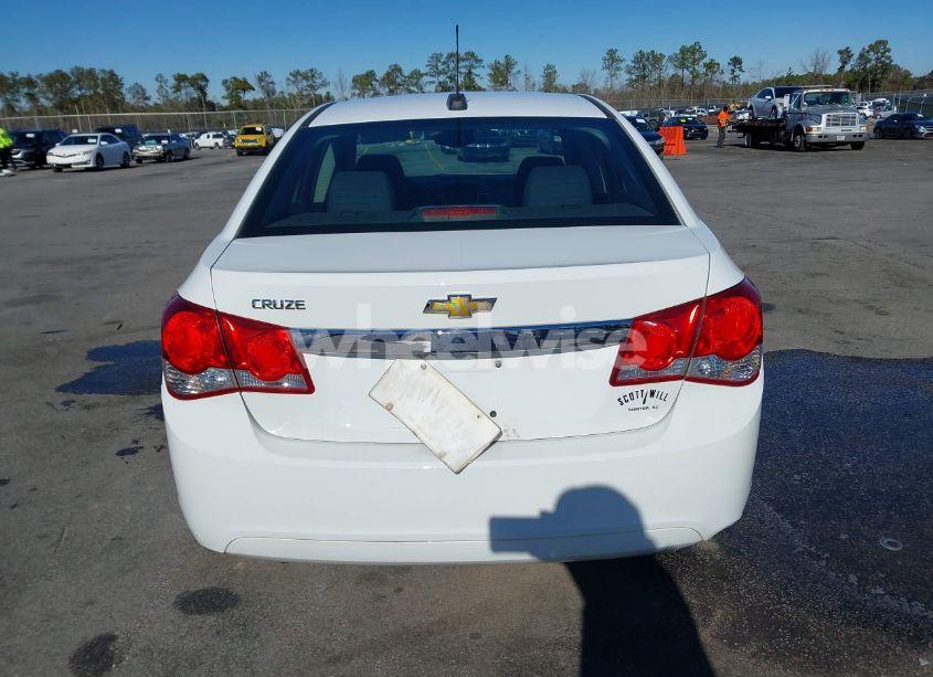 Photo 15 of 2015 Chevrolet Cruze LS MANUAL (VIN 1G1PB5SH2F7291005)