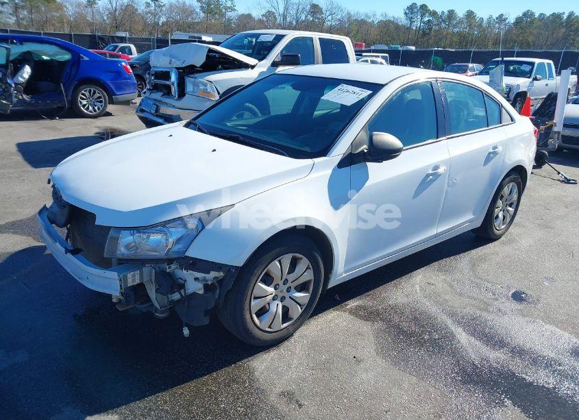 Photo 2 of 2015 Chevrolet Cruze LS MANUAL (VIN 1G1PB5SH2F7291005)