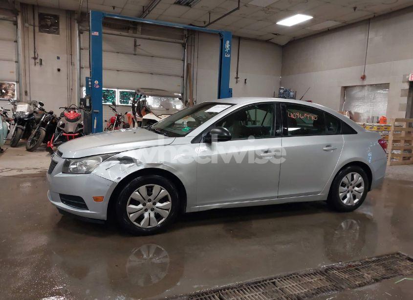 Photo 15 of 2013 Chevrolet Cruze LS MANUAL (VIN 1G1PB5SH3D7292659)