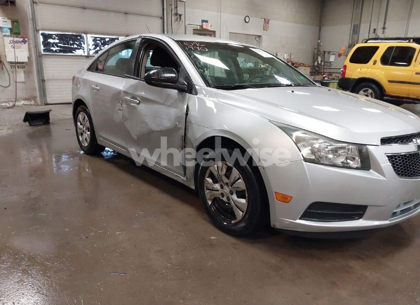 Photo 6 of 2013 Chevrolet Cruze LS MANUAL (VIN 1G1PB5SH3D7292659)