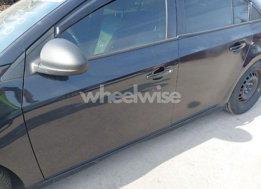 Photo 13 of 2013 Chevrolet Cruze LS MANUAL (VIN 1G1PB5SH4D7228596)