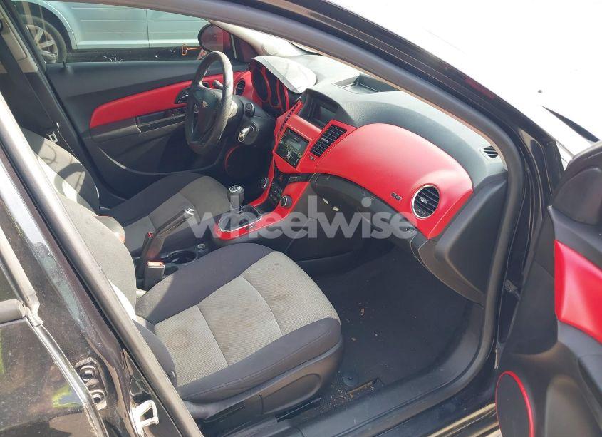 Photo 5 of 2013 Chevrolet Cruze LS MANUAL (VIN 1G1PB5SH4D7228596)