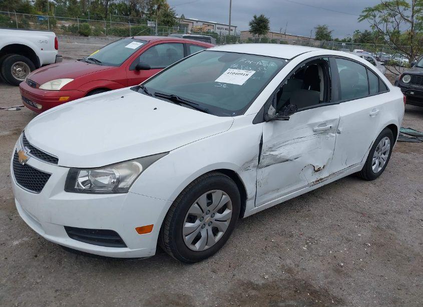 Photo 2 of 2013 Chevrolet Cruze LS MANUAL (VIN 1G1PB5SH4D7231224)