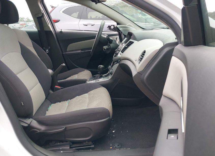 Photo 5 of 2013 Chevrolet Cruze LS MANUAL (VIN 1G1PB5SH4D7231224)