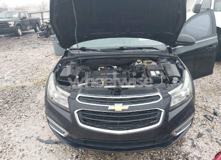 Photo 10 of 2015 Chevrolet Cruze LS MANUAL (VIN 1G1PB5SH5F7207288)