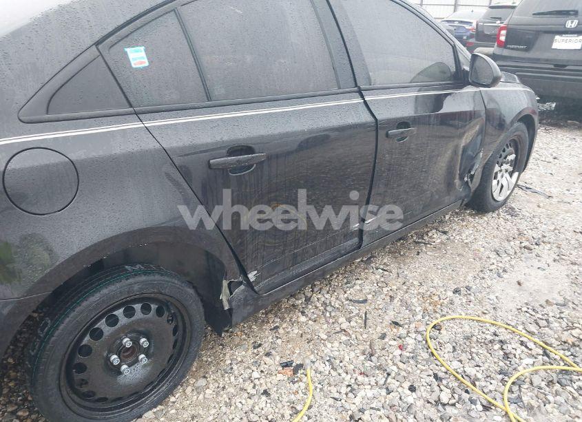 Photo 6 of 2015 Chevrolet Cruze LS MANUAL (VIN 1G1PB5SH5F7207288)